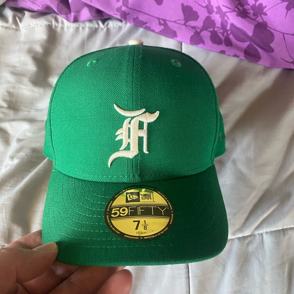 Fear of God Essentials Green 59FIFTY Fitted 7 1/8 worn 2 times